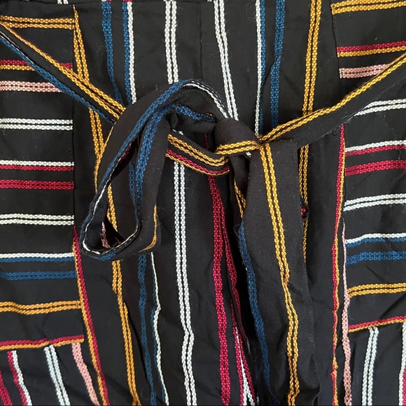 Stripped shorts - Picture 4 of 4